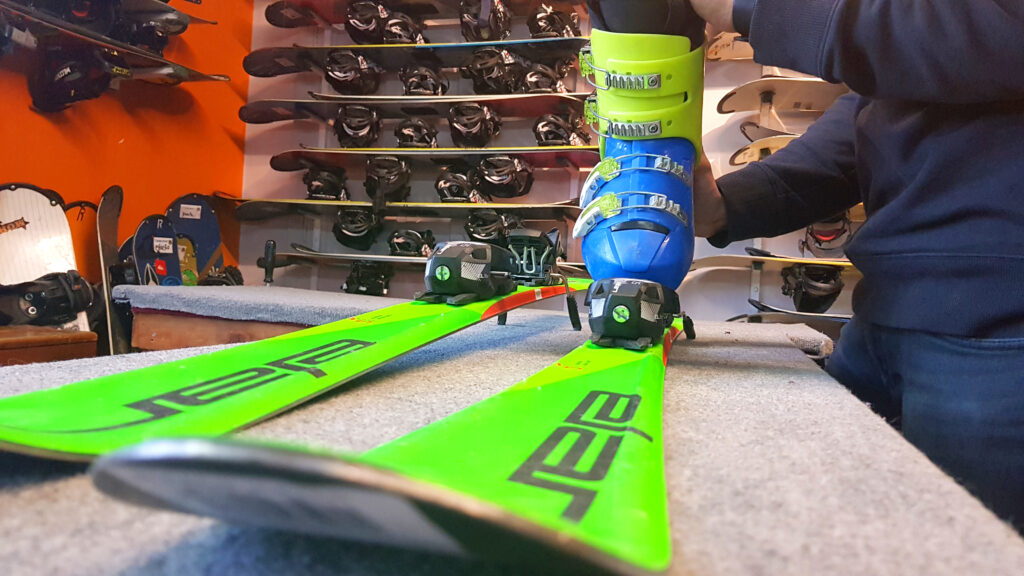 rossi ski rental en la guia esquel