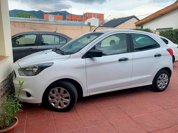 cartours_alquiler_autos_en_la_guia_esquel_