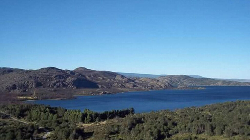 Glass y Glass inmobiliaria en La Guia Esquel