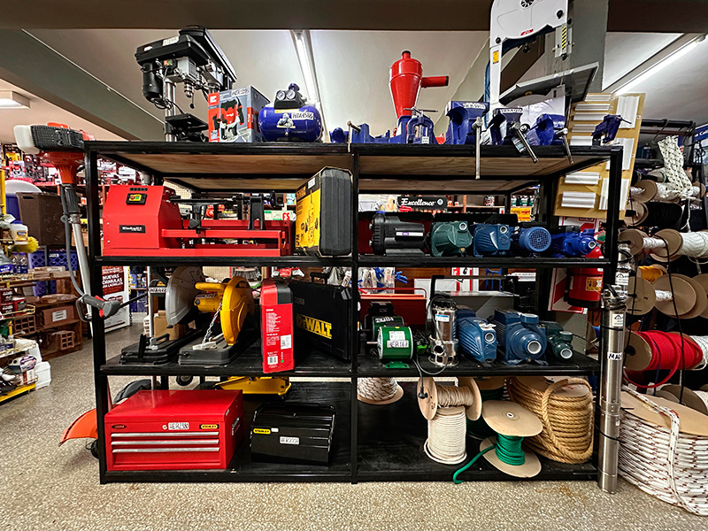 Corralon_Pasquini_en_la_Guia_Esquel