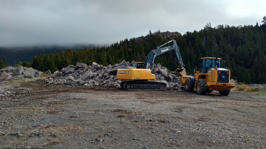 Constructora_Freeman_En_La_guia_Esquel