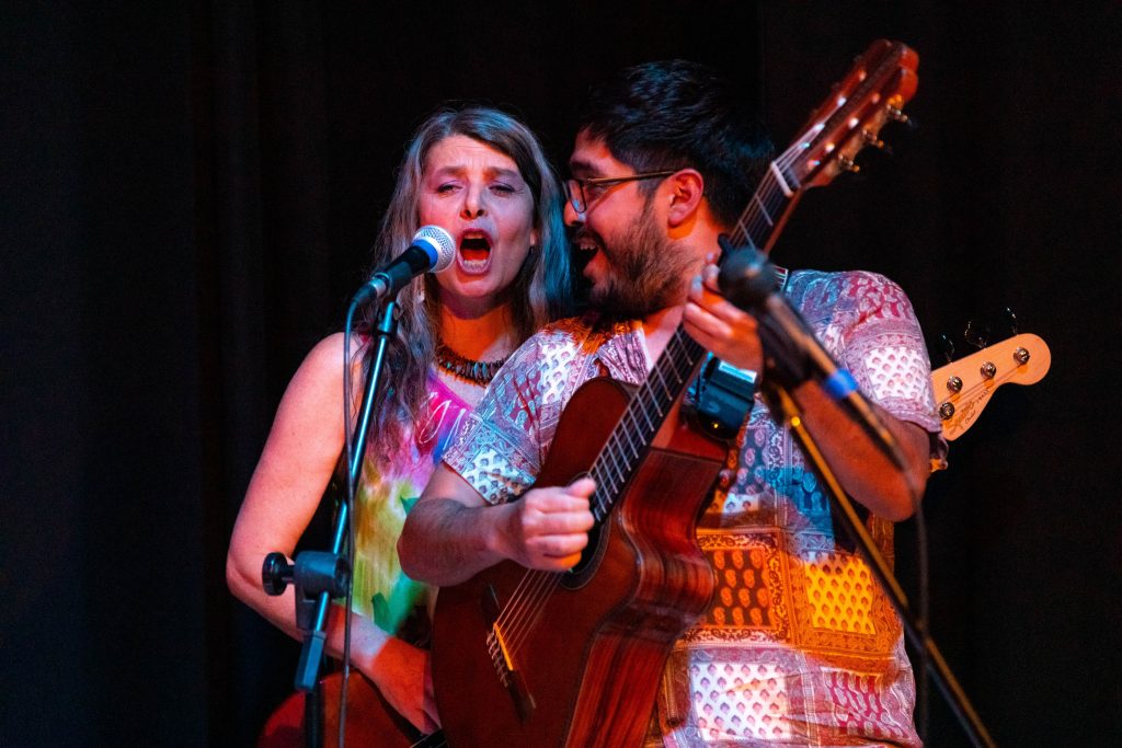 Alumbra fotografia en La Guia Esquel
