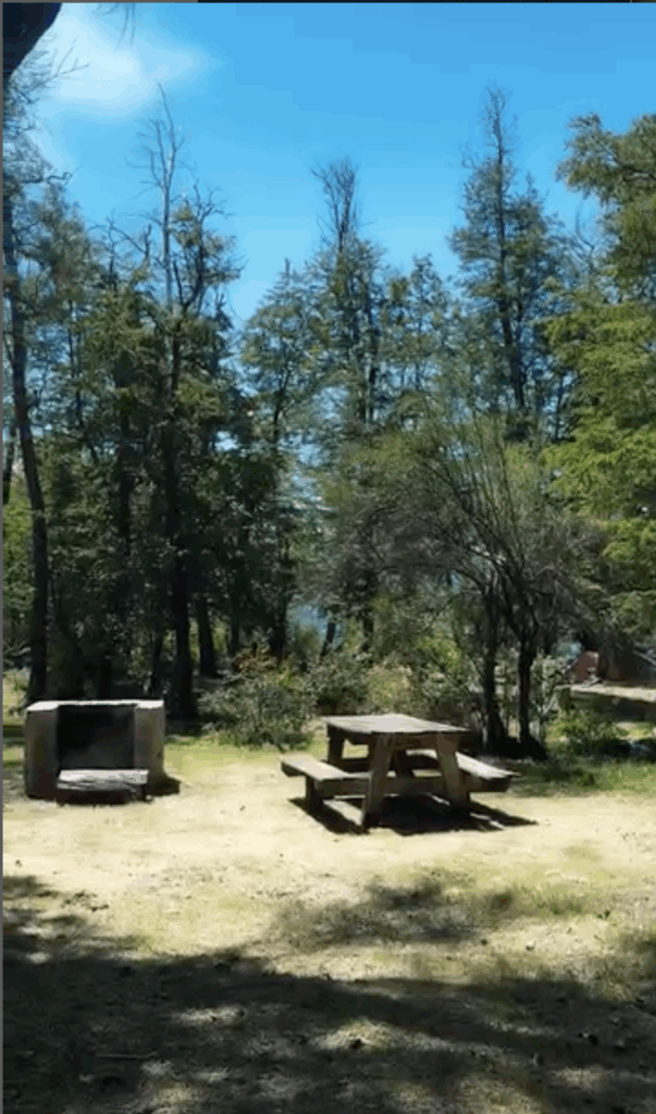 Camping_Bahia_Solis_en_La_Guia_Esquel._