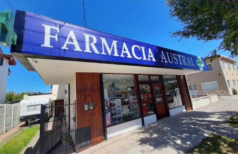 Farmacia_Austral_en_La_Guia_Esquel