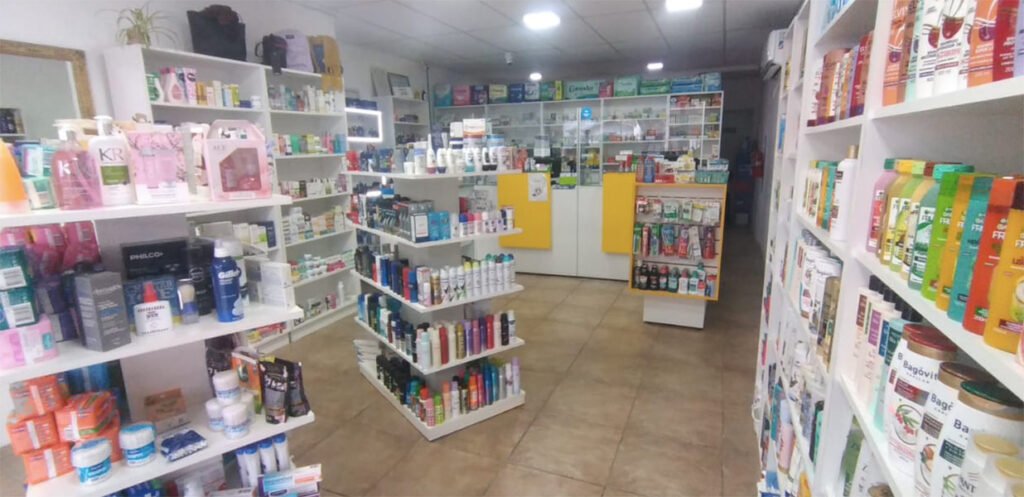 Farmacia_Wuest_en_La_Guia_Esquel