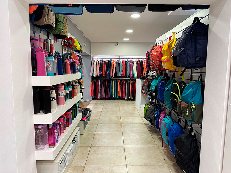 El_Camino_Indumentaria_deportiva_en_La_Guia_Esquel