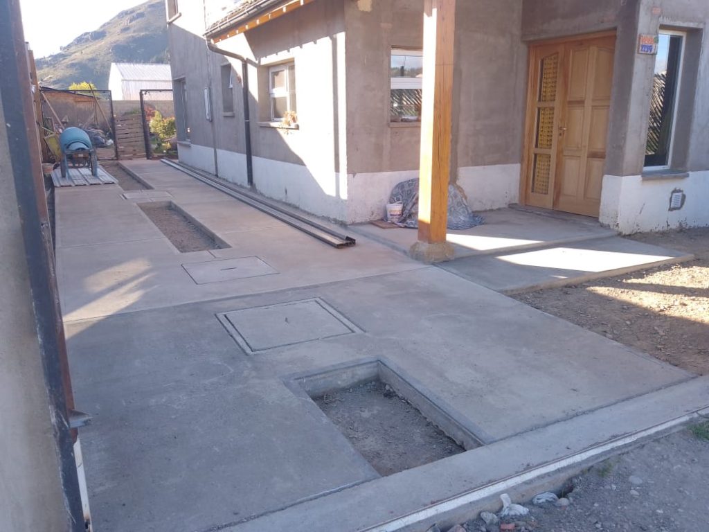 Juan Construye_ Constructora_ en La Guia Esquel