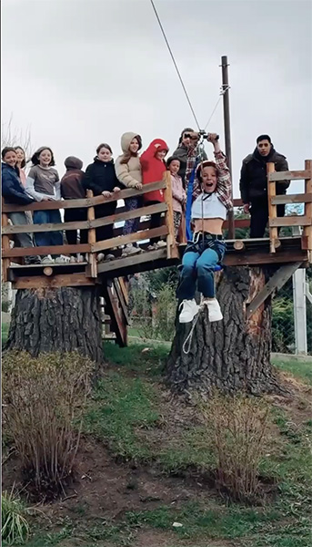 Pinto_hostel_en_la_guia_esquel_