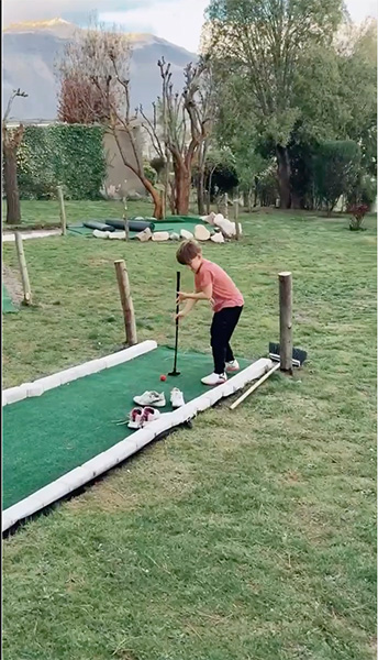 Pinto_hostel_en_la_guia_esquel_