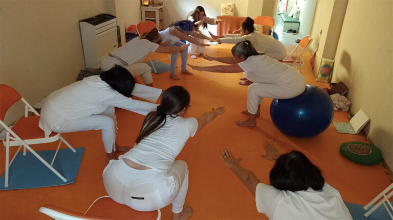 Sankalpa_yoga_en_La_Guia_Esquel