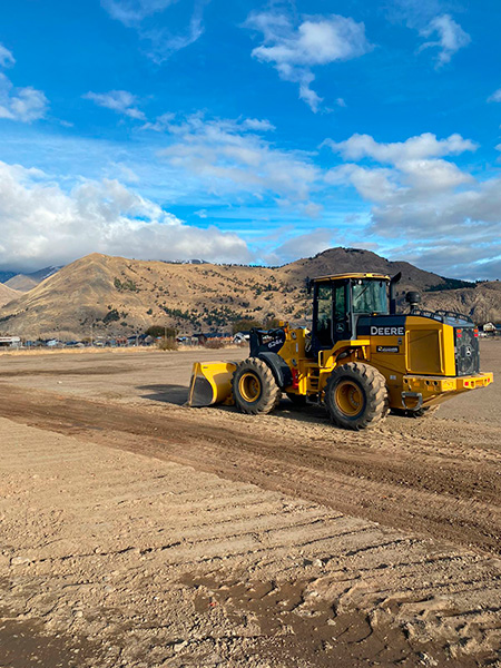 Constructora_Freeman_En_La_guia_Esquel
