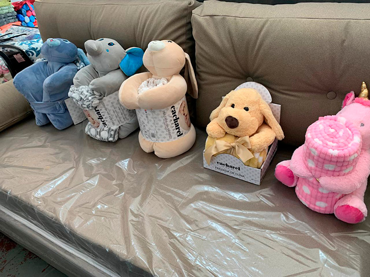 Juliar_muebles_en_La_Guiua_Esquel_