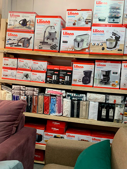 Juliar_muebles_en_La_Guiua_Esquel_