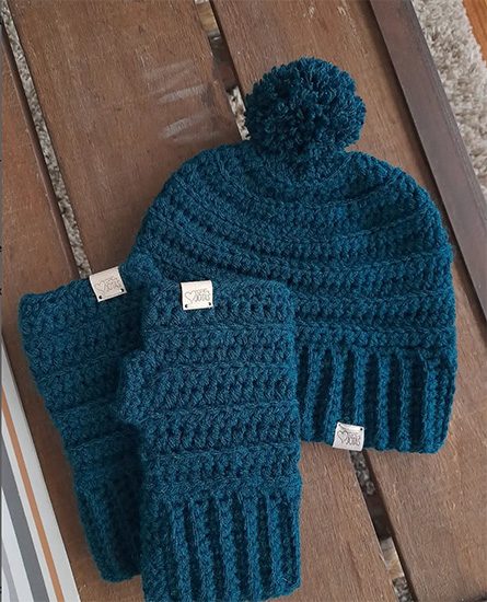 Tres_jotas_tejidos_en_La_Guia_Esquel_