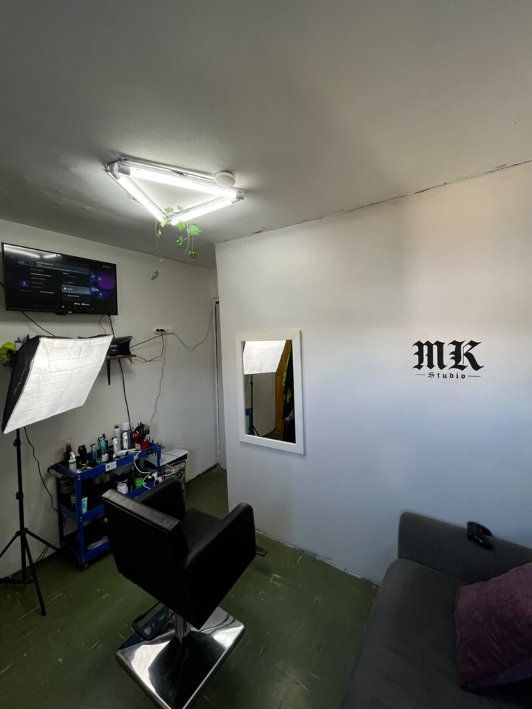 mk_barbserstudio_barberia_peluqueria_en_la_guia_esquel.jpg